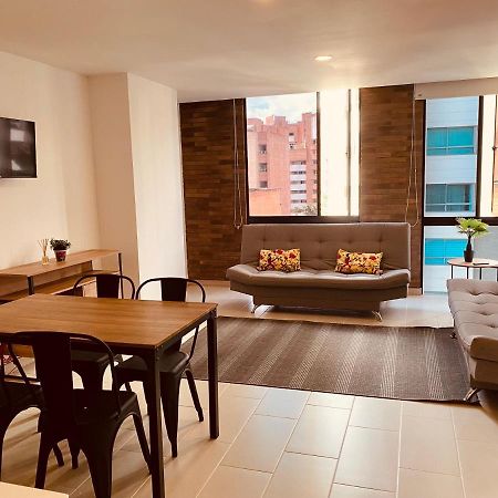Apartamento Lauret En Laureles Medellín Buitenkant foto