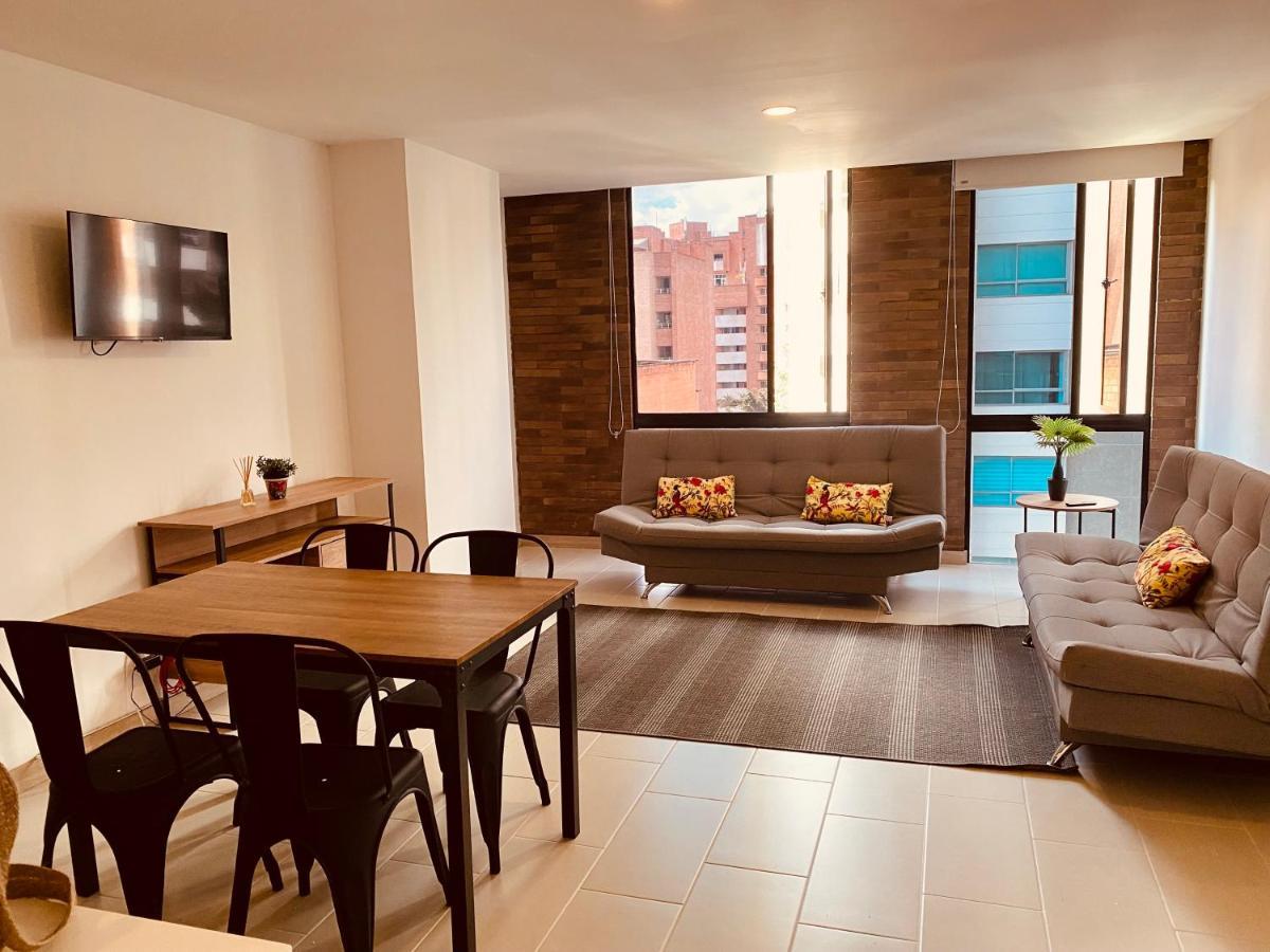 Apartamento Lauret En Laureles Medellín Buitenkant foto