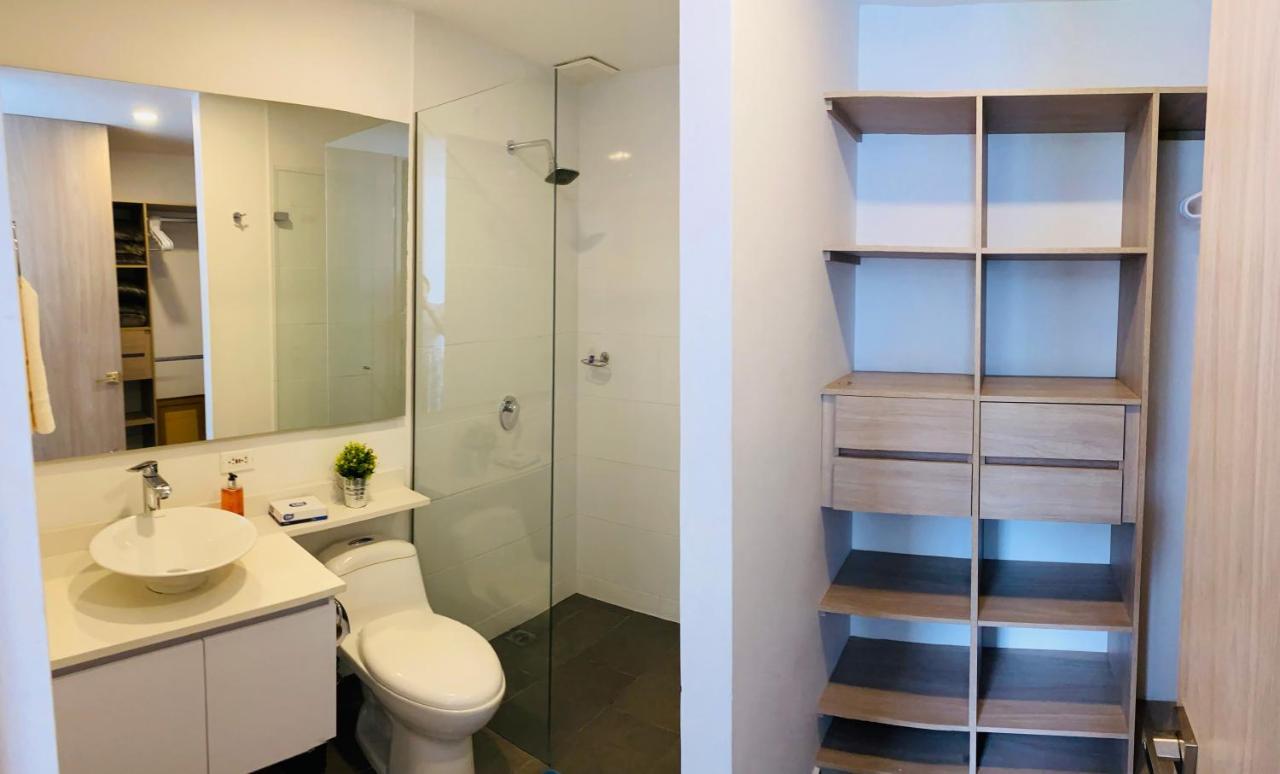 Apartamento Lauret En Laureles Medellín Buitenkant foto