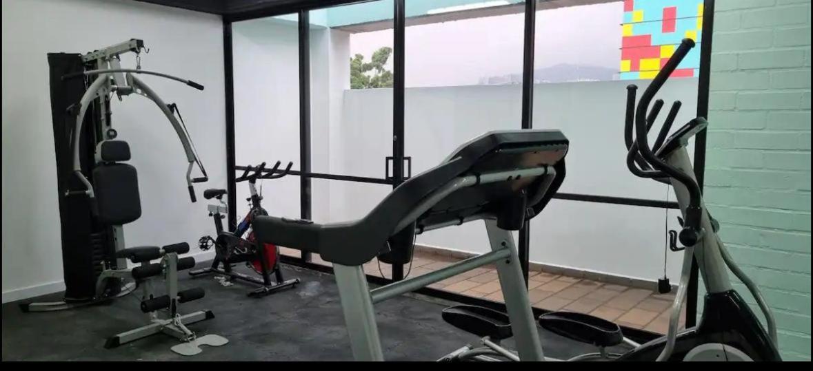 Apartamento Lauret En Laureles Medellín Buitenkant foto