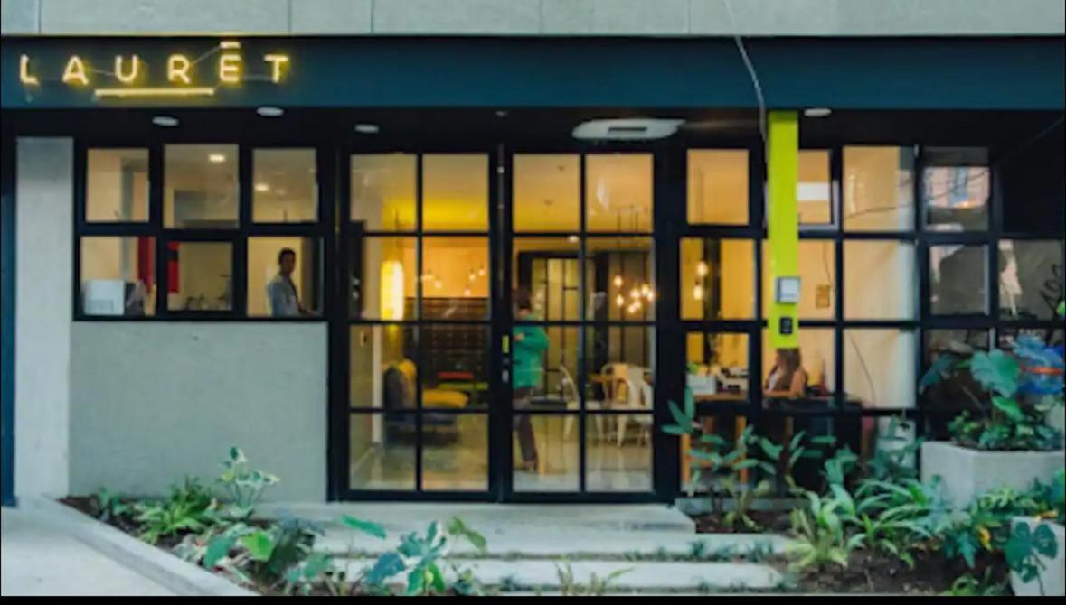 Apartamento Lauret En Laureles Medellín Buitenkant foto